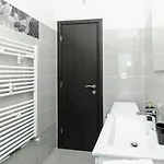Marta Luxury House With Heated Pool
