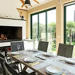 Marta Luxury House With Heated Pool Plano