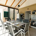 Marta Luxury House With Heated Pool Вилла *
