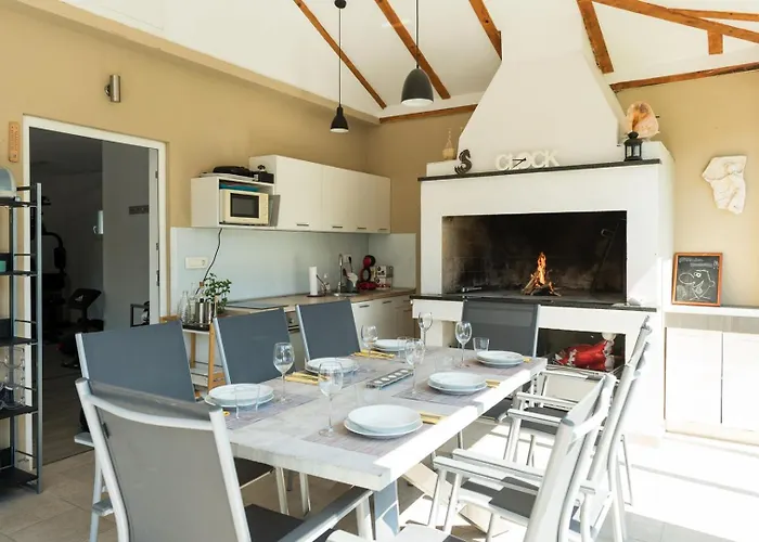 Marta Luxury House With Heated Pool *